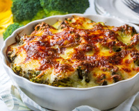 Mais saboroso que o molho bechamel: os chefs preferem adicionar este molho aos seus gratinados de legumes