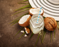 5 benefícios do coco e da água de coco para saúde