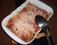 Panqueca de frango ao molho gorgonzola