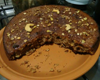 Bolo integral com pêra e granola