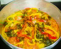 Moqueca baiana de peixe e frutos do mar