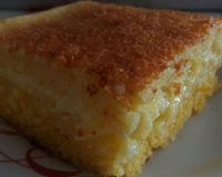 Bolo de fubá cremoso