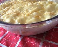 Penne ao molho branco com queijo