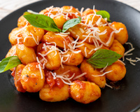 Fortuna e comida boa: todo 29 é dia de nhoque e essa é a receita mais fácil e gostosa pra você fazer em casa