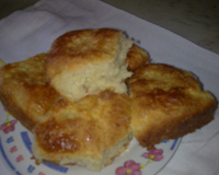 Pão de batata recheado