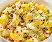 Eu comi a melhor salada de batata da minha vida depois que aprendi esse truque com apenas um ingrediente
