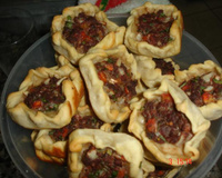 Esfiha árabe aberta