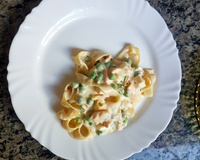 Macarrão com salmão