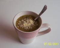 Caldinho cremoso de mandioquinha e carne moída