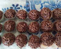 Brigadeiro vegan de inhame