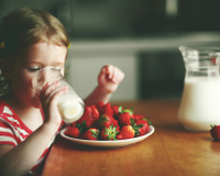 Como fazer as crianças comerem melhor: 5 dicas
