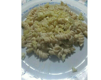 Macarrão ao molho de dois queijos