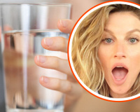 O que tem na água que Gisele Bündchen bebe todo dia? Descubra os benefícios