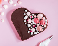 6 assadeiras de bolo com formatos divertidos para testar em casa