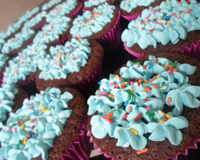 Cupcake de chocolate no micro-ondas