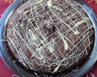 Bolo de chocolate com recheio cremoso