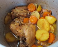 Frango com cenoura e batata na pressão