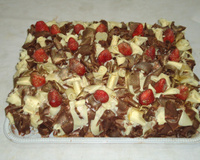 Bolo trufado de chocolate