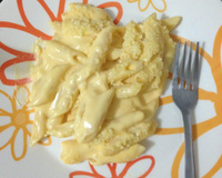 Macarrão ao molho cheddar
