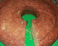 Bolo simples de fubá