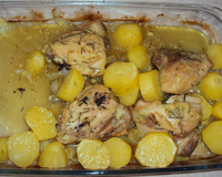 Sobrecoxas de frango assadas com alecrim