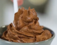 Thierry Marx revela sua receita de mousse de chocolate com apenas 2 ingredientes!