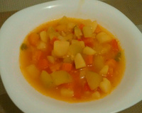 Sopa de legumes simples