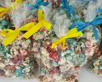 Pipoca colorida para festas infantis