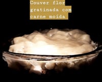 Couve-flor gratinada com carne moída