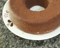 Bolo de milharina com leite condensado