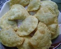 Massa caseira para pastel