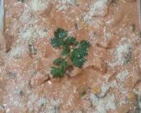Macarrão com estrogonofe de frango rápido e fácil
