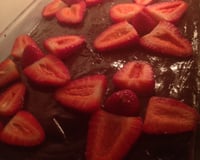 Torta de morango com brigadeiro e oreo