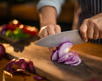 Como tirar o cheiro de alho e cebola da mão