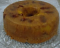 Bolo de fubá com cenoura e goiabada
