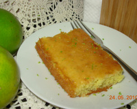 Bolo de laranja molhadinho de liquidificador