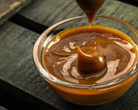 Vegano e com só 2 ingredientes: esse doce de leite fica tão cremoso que ninguém acredita que é caseiro