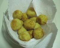 Bolinho de galinha