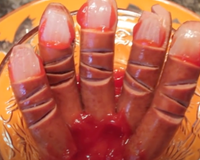 "Que nervoso, fica perfeito!": dedos de cachorro-quente para impressionar no Halloween com uma receita de 3 ingredientes e fácil de fazer