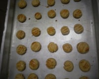 Salgadinho de queijo ralado (desmancha na boca)