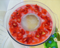 Sobremesa leve de morango