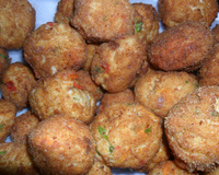 Encapotado (bolinho de frango)