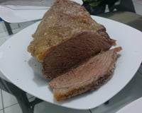 Picanha ao forno com sal grosso e molho spice