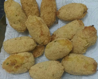 Bolinho de mandioca recheado