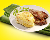 Batata gratinada ao creme de aspargos