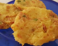 Bolinho de batata doce com atum