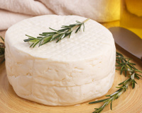 Como conservar o queijo minas na geladeira: confira