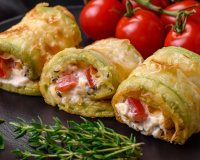 “Virou minha receita com abobrinha predileta”, esse rolinho de vegetais crocante na airfryer que aprendi com a minha vizinha é saudável e delicioso