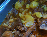 Rabada ou costela com agrião e batata