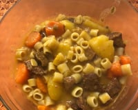 Sopa de feijão com macarrão